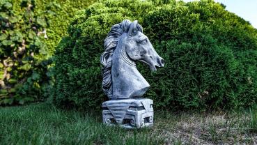 Gartenfigur Pferde Büste