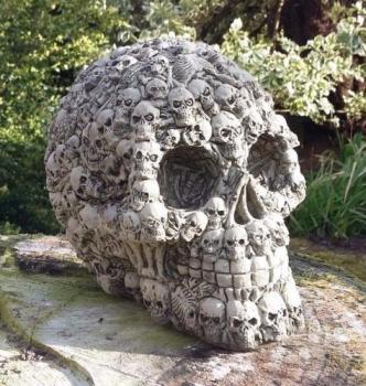 Gartenfigur Skull Totenkopf Multiskull
