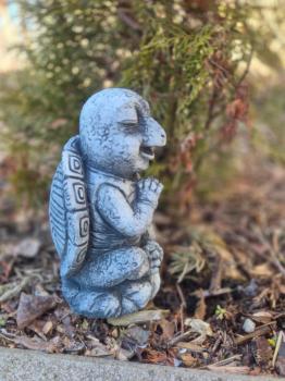 Steinfigur_Gartenfigur_Yoga_Schildkroete2